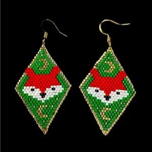 Seed bead earrings fox face handcrafted gold accent